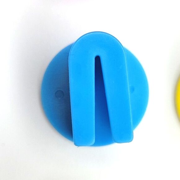 NWOT 6 Toothbrush Covers Barbie Blippi Hot Wheels Children's Hologram - Picture 6 of 8